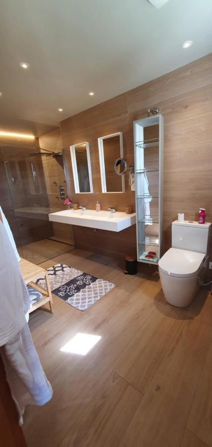 Bed and Breakfast Les Bonbonnettes Le Cailar Esterno foto