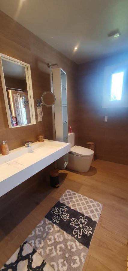 Bed and Breakfast Les Bonbonnettes Le Cailar Esterno foto